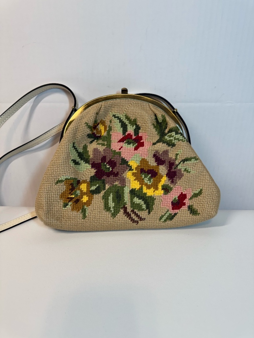 Patricia Nash Floral Needlepoint Frame Crossbody Bag Flowers